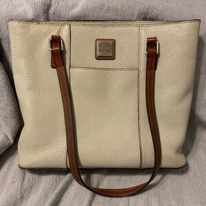 Dooney and Bourke shoulder bag
